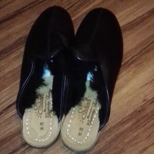 NWT with dustbag Sabah shearing Insole